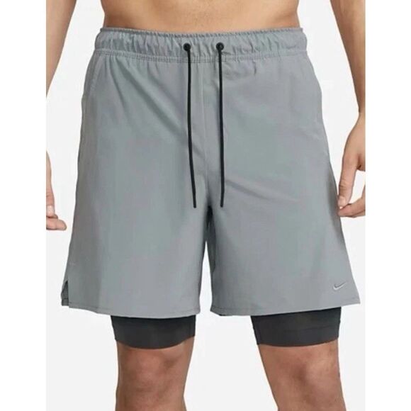 Nike DV9334-084 Men's Sz XL Gray DRI-FIT 2-in-1 Versatile 7" Woven Shorts - Picture 9 of 11